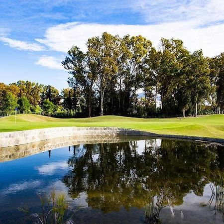 Apartamento Con Piscina Cerca Del Golf En Atalaya - Atalaya Del Golf 31 เอสเตโปนา ภายนอก รูปภาพ