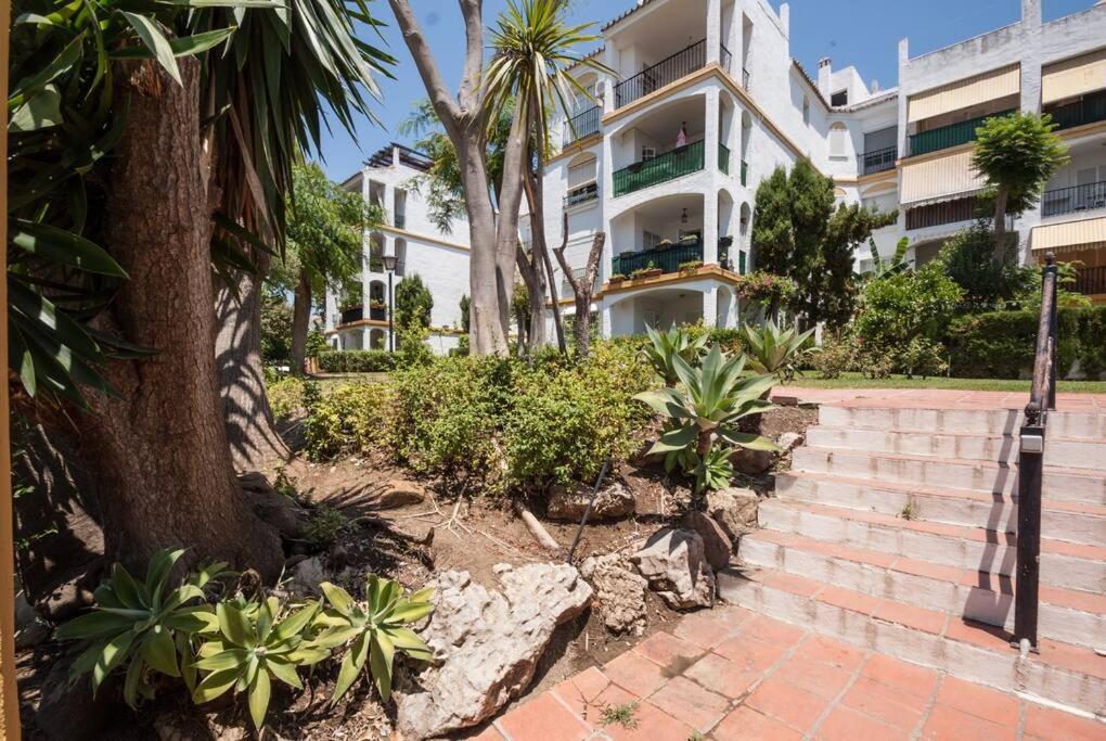 Apartamento Con Piscina Cerca Del Golf En Atalaya - Atalaya Del Golf 31 เอสเตโปนา ภายนอก รูปภาพ