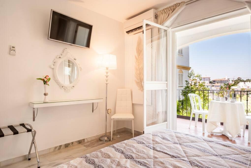 Apartamento Con Piscina Cerca Del Golf En Atalaya - Atalaya Del Golf 31 เอสเตโปนา ภายนอก รูปภาพ