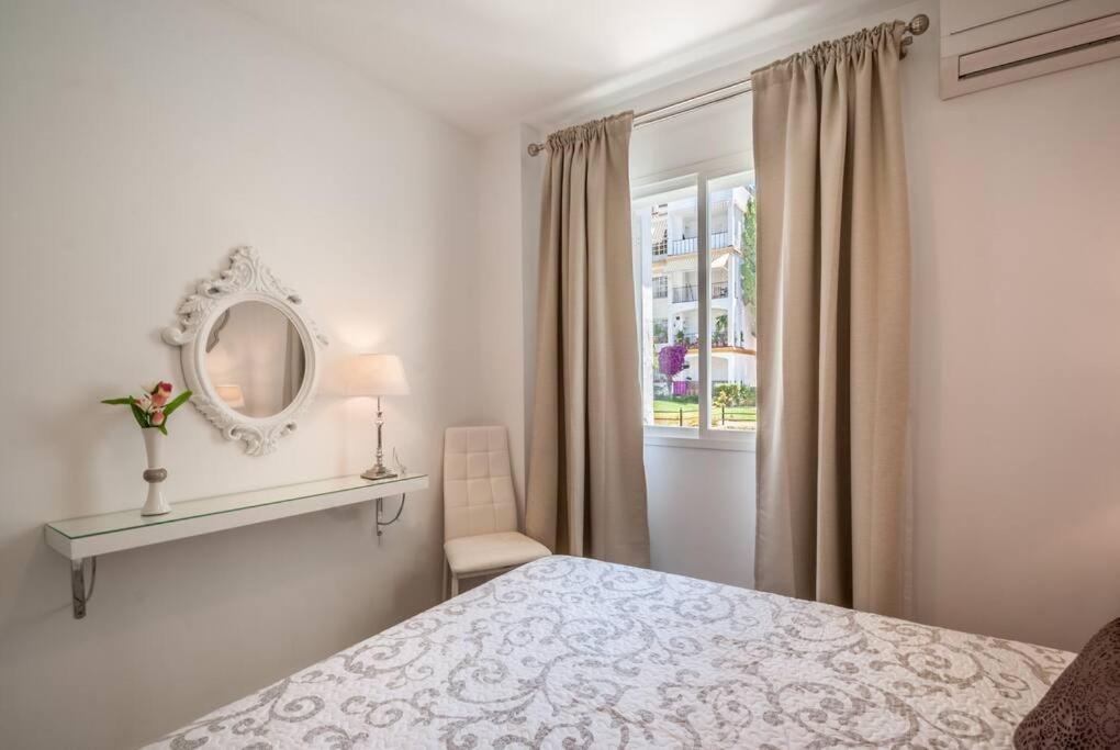 Apartamento Con Piscina Cerca Del Golf En Atalaya - Atalaya Del Golf 31 เอสเตโปนา ภายนอก รูปภาพ