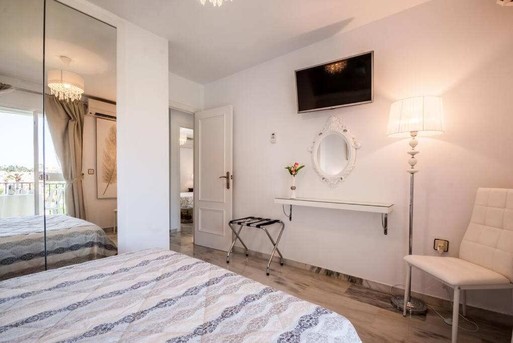 Apartamento Con Piscina Cerca Del Golf En Atalaya - Atalaya Del Golf 31 เอสเตโปนา ภายนอก รูปภาพ