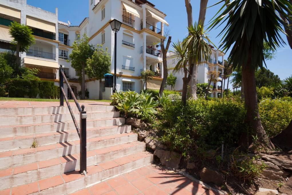 Apartamento Con Piscina Cerca Del Golf En Atalaya - Atalaya Del Golf 31 เอสเตโปนา ภายนอก รูปภาพ